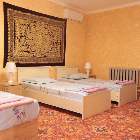 Lion Guest House Buchara Exteriör bild