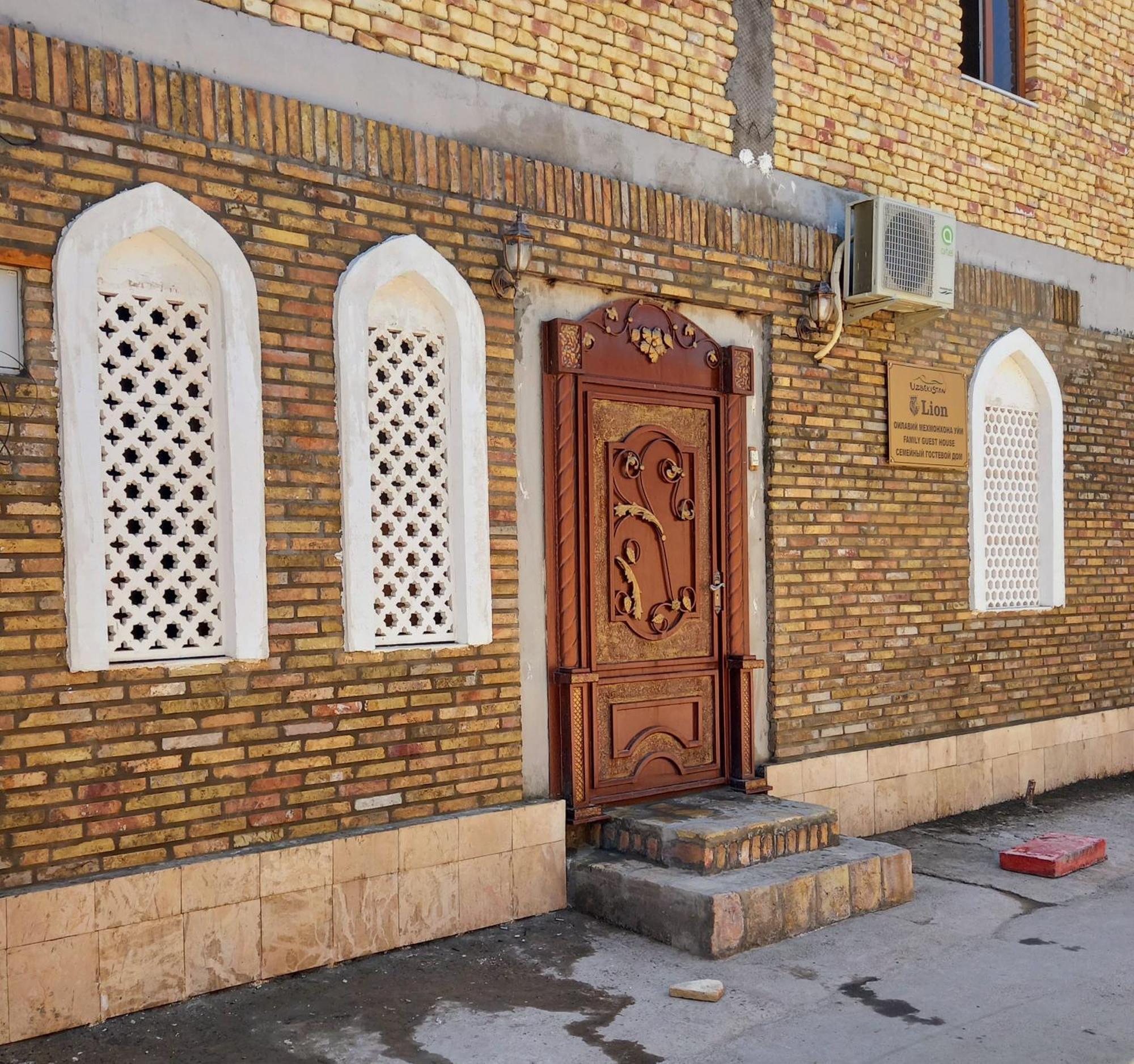 Lion Guest House Buchara Exteriör bild